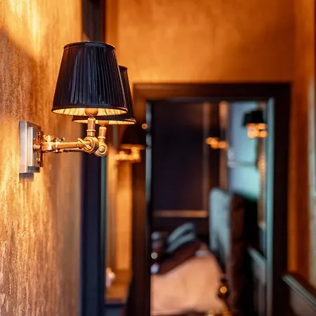 Castelsuites Bed & Breakfast